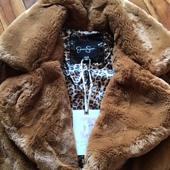 ⭐️NWT⭐️Cognac Faux Fur Car Coat - Picture 5 of 6